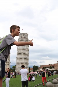 Otto kissing and hugging the  leaning tower!
